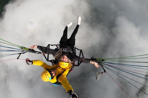 Tandemový obrázek Domi nad oblaky 2