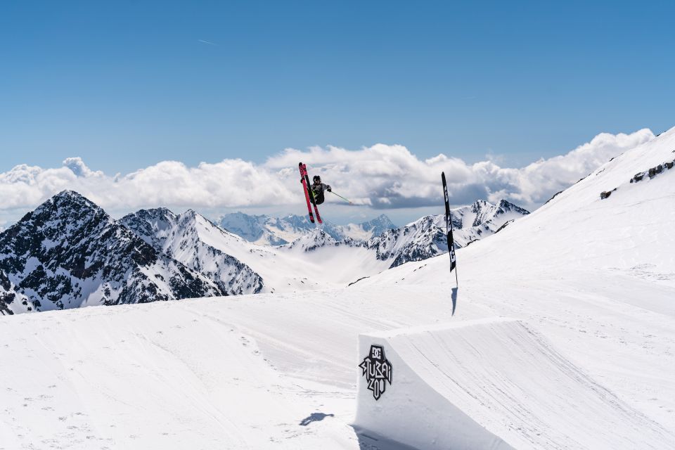 Stubai Zoo Freeskiing on the Stubai Glacier in Tyrol