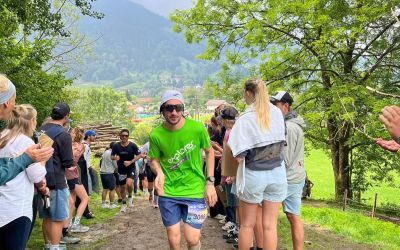 The Explorer Hotels runner at the Kuhsteig of the Allgäu Triathlon
