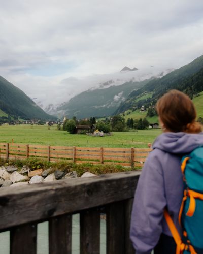 Kilátás az Explorer Hotel Stubaital felé vezető úton