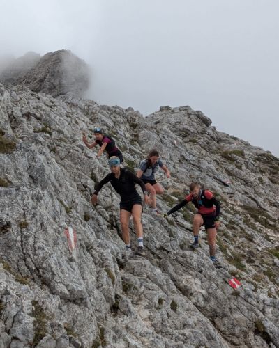 Kraxeln beim Trailrunning Camp der Explorer Hotels