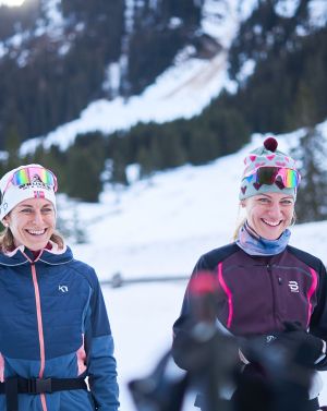 DeineTrainingszone Langlaufkurs Trainerinnen Maria und Eva
