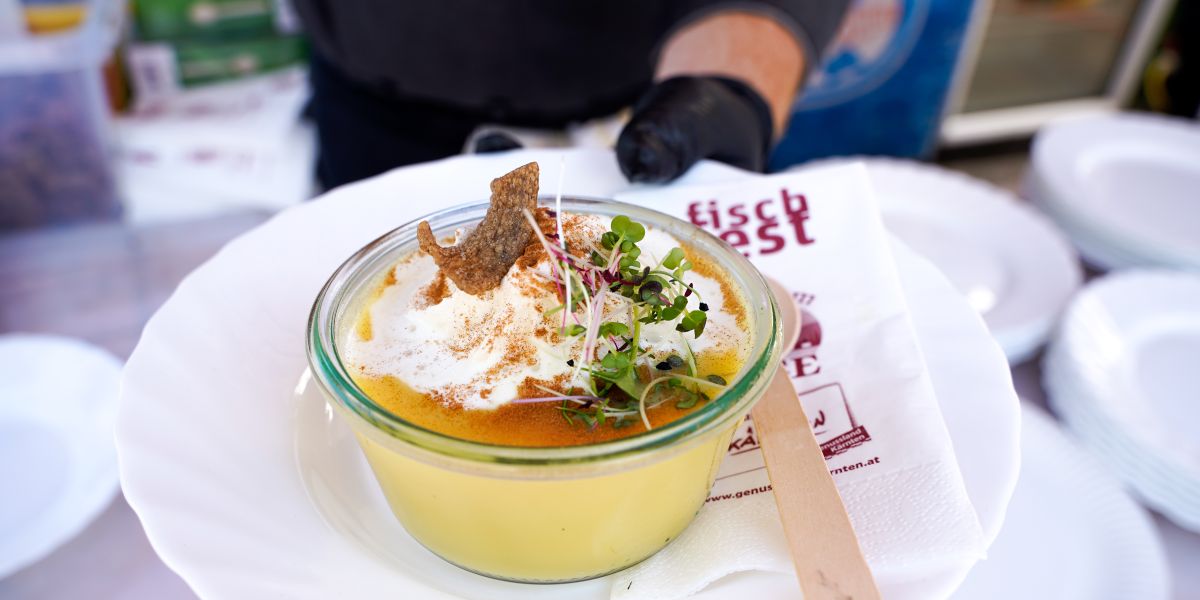 Fisch-Schmankerl von lokalen Fischbetrieben von Feld am See. © Andreas Gasser / MBN Tourismus