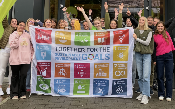 SDG Fahne Team Explorer Hotel