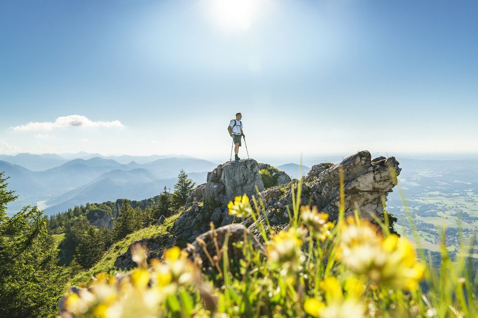 Wandelen in stralend zonlicht: de Breitenstein biedt een prachtig uitzicht over de Alpen.