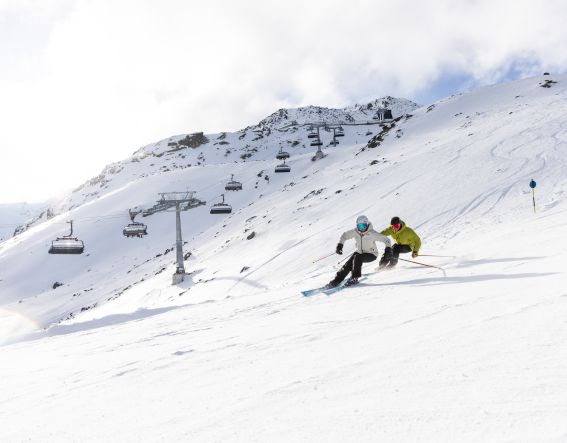 Ein Wettrennen am Giggijoch im Ötztal und die Frau führt.