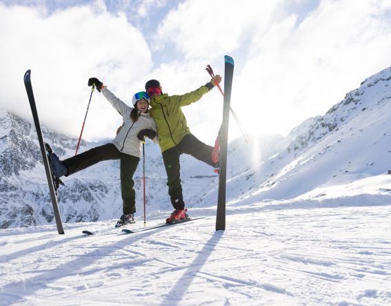 Energia pura a 2666 metri: l'Explorer Hotel Ötztal è il vostro campo base ideale per giornate di sci all'insegna dello sport, con vista sul Rotkogel.