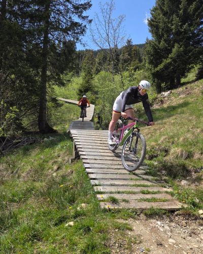 Bergab beim Mountainbike Camp der Explorer Hotels 2026