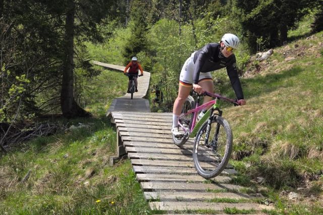 Downhill tijdens het Explorer Hotels Mountain Bike Camp 2026