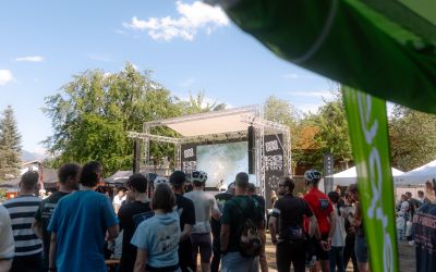 Die Bühne vom Explorer Hotel aus beim Radfestival in Sonthofen