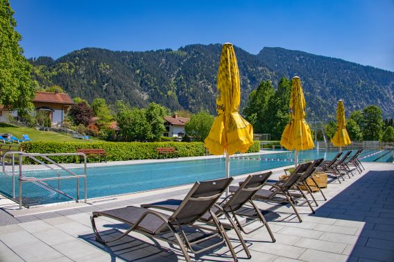 Eine perfekte Abkühlung im Alpenfreibad in Bayrischzell