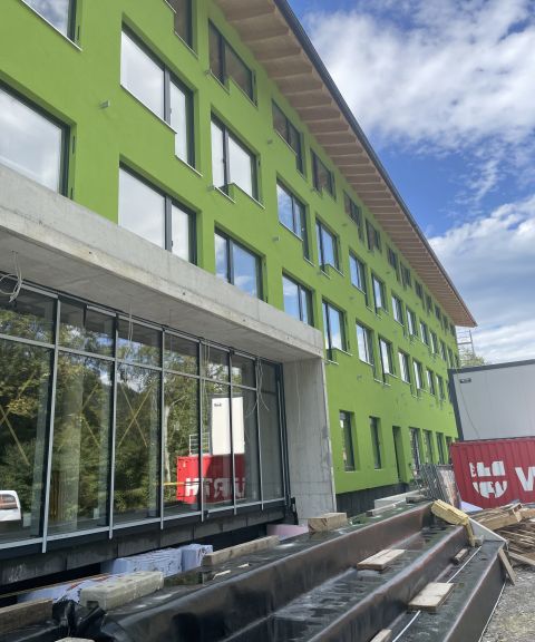 Außenfassade neues Explorer Hotel