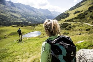 Du kannst die Explorer Hotels Mitarbeiter in Deutschland und Österreich jederzeit nach ihren Tipps für Wandertouren fragen. Vielleicht entlockst Du ja auch den ein oder anderen Geheimtipp.