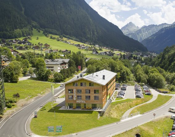 V Explorer Hotelu Montafon v Gaschurnu najdete nekomplikované ubytování v moderní a uvolněné atmosféře. Začněte zde svou horskou túru.