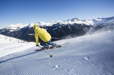 Wann besuchst Du das Explorer Hotel Montafon in Vorarlberg in Österreich? Hier hast Du die ideale Unterkunft gefunden, um direkt ins Skigebiet zu starten. Entdecke die Silvretta Montafon!