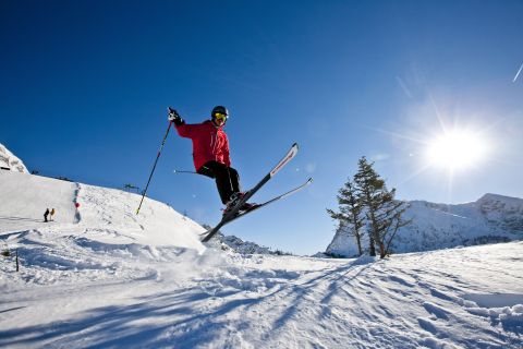 Skifahren im Skigebiet am Jenner