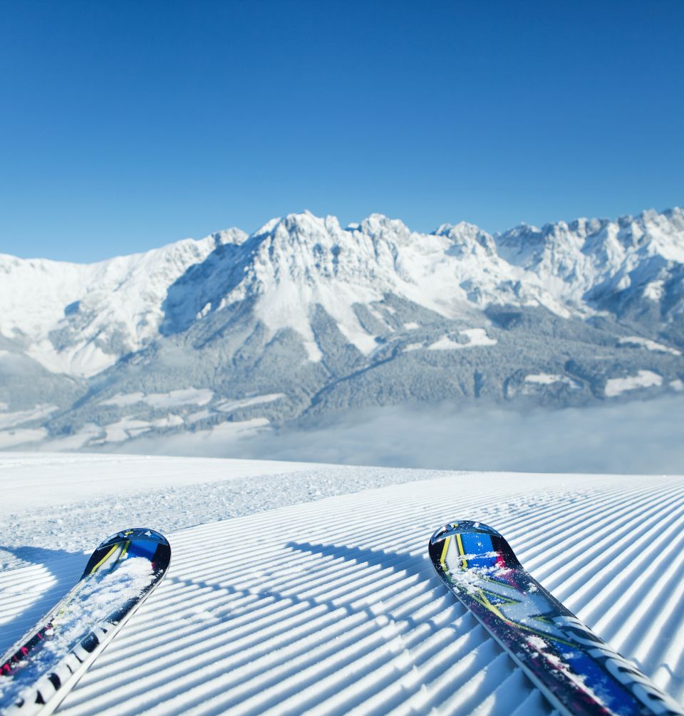 Na vaší zimní dovolené v Tyrolsku na vás čekají úchvatné výhledy a nespočet kilometrů sjezdovek. Kitzbühelské Alpy nabízejí perfektní svah pro každou úroveň obtížnosti.