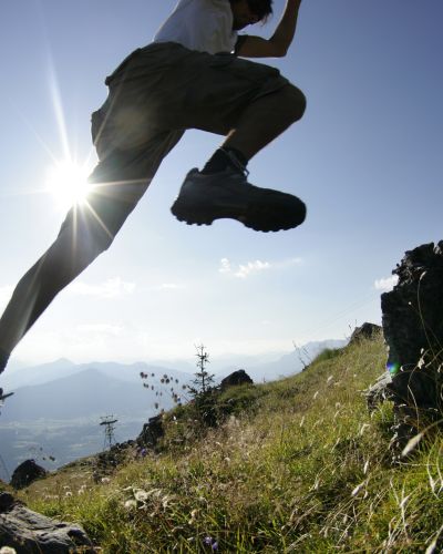 Die Region der Kitzbüheler Alpen rund um St. Johann, kann 
man auf 2.500 km markierten Wanderwegen entdecken.