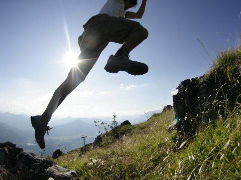 La regione delle Alpi di Kitzbühel intorno a St. Johann può essere esplorata attraverso 2.500 km di sentieri escursionistici segnalati.