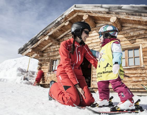 Familienspaß beim Skikurs in der Silvretta Montafon