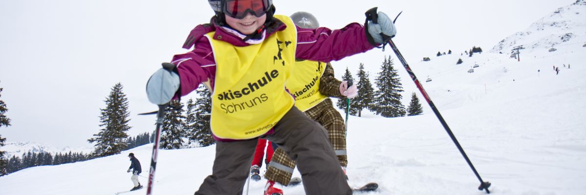 Perfekter Winterurlaub für die Familie mit dem Skikurs Montafon