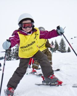 Perfekter Winterurlaub für die Familie mit dem Skikurs Montafon