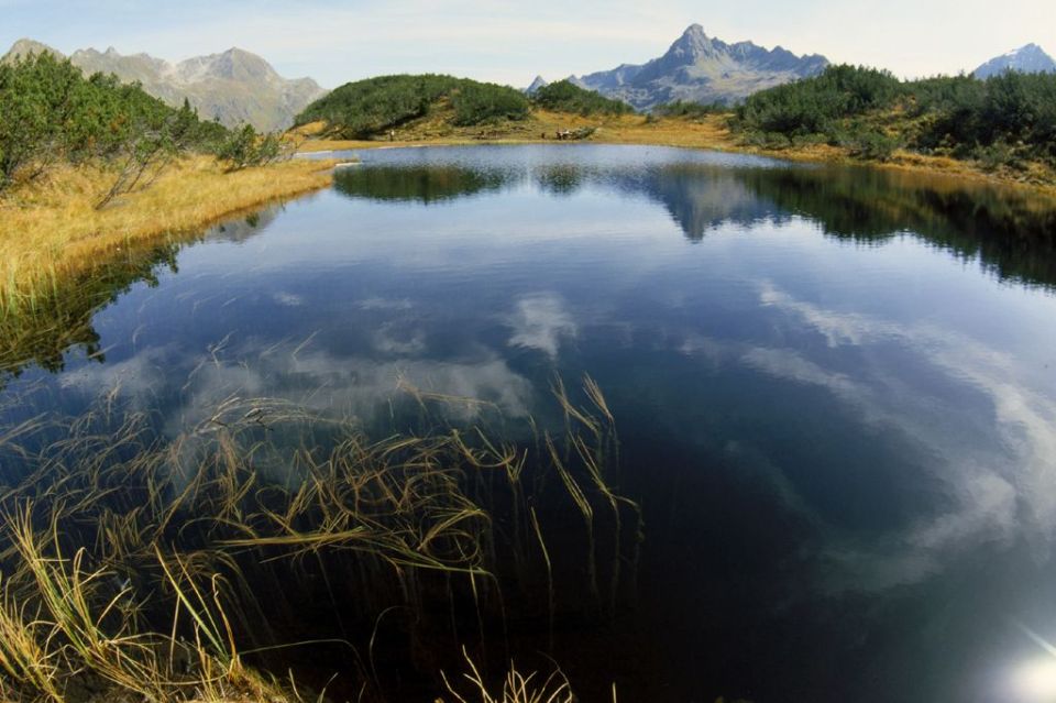 The Wiegensee in Montafon is a great hiking destination in summer.