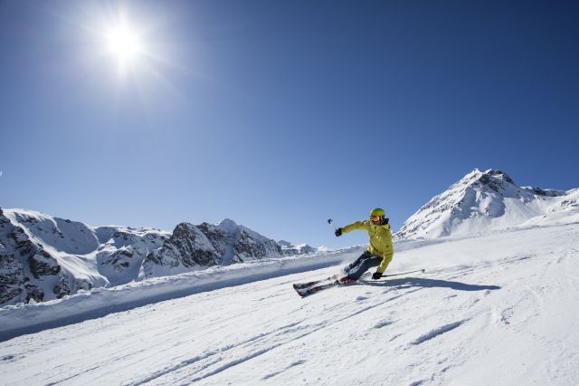 Skifahren im Winterurlaub in den Explorer Hotels
