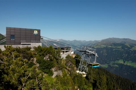 Die Ahornbahn der Mayrhofner Bergbahnen im Sommer