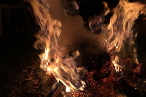 A tűznek van valami nyugtató és varázslatos