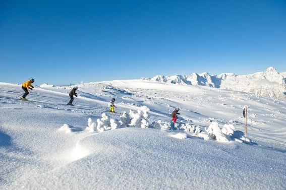 Skifahren vor toller Kulisse in Hinterstoder