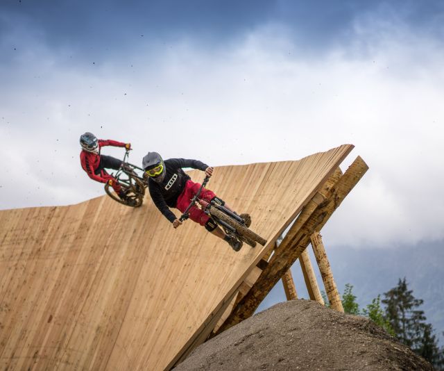 Anche gli amanti della bicicletta troveranno numerose opportunità durante la loro vacanza all'Explorer Hotel Hinterstoder nella regione Phyrn-Priel, come ad esempio il Wurbauerkogel Bike Park.