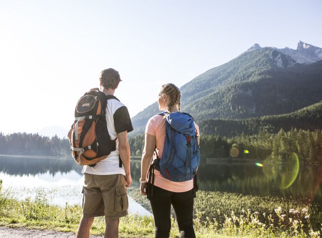 Gli Explorer Hotels sono perfetti per le coppie che desiderano trascorrere le vacanze estive in modo attivo ed esplorare le montagne facendo escursioni a piedi e in bicicletta.