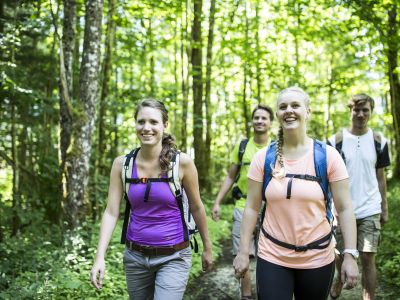 Frische Luft, Bewegung und Gemeinschaft - was gibt es Schöneres, als ein Wanderausflug mit Freunden?