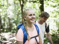 Egal ob mit dem Partner, Freunden oder der Familie - Wandern macht gute Laune und erweitert den Horizont. Entdecke mit den Explorer Hotels die Alpen in Deutschland und Österreich.