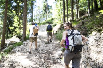 Auf dem Weg zum Gipfel beim Wandern in den Berchtesgadener Alpen