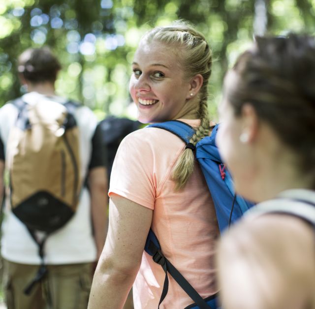 Zažijte vzrušující chvíle s přáteli na túrách v Allgäu, Berchtesgadenu nebo Tyrolsku. Hotely Explorer v Německu a Rakousku nabízejí perfektní ubytování včetně snídaně, sauny a fitness centra.