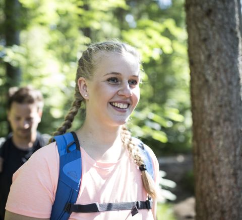 Escursionismo sulle Alpi Durante la vostra vacanza escursionistica negli Explorer Hotels avrete numerose opportunità di scoprire le Alpi del Montafon, dell'Algovia, del Berchtesgadener Land, delle Alpi di Kitzbühel e della Zillertal.