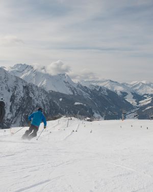 MayrhofnerBergbahnen Skifahren am GeniesserbergAhorn 2