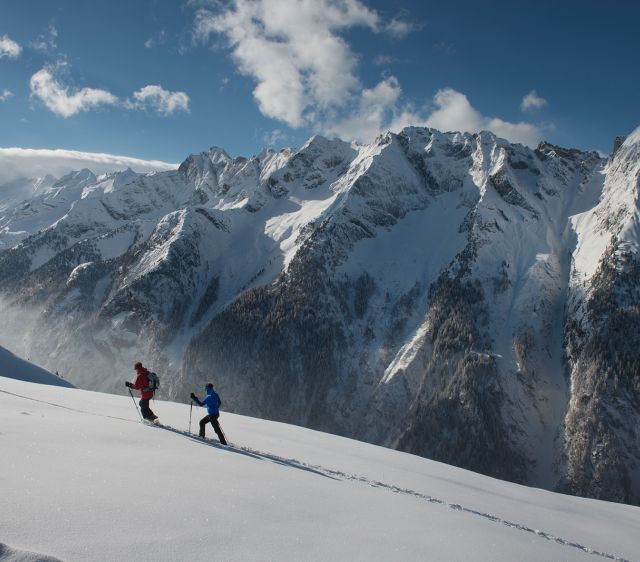 Winter hiking on the Ahorn mountain