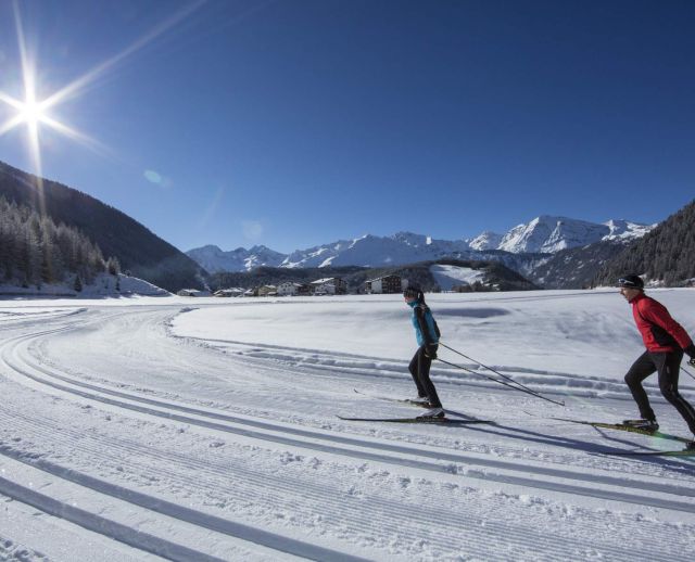 Des possibilités de ski de fond à perte de vue. La vallée de l'Ötztal regorge de pistes de ski de fond et de skating qui feront vibrer le cœur des passionnés.