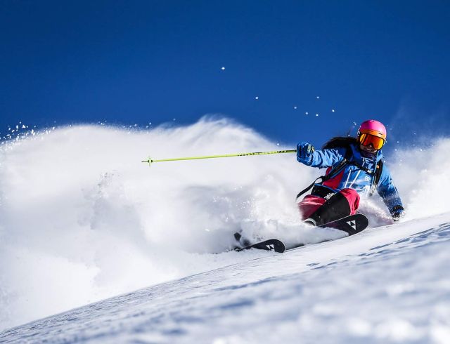 Pour les plus aventureux, essayez le freeride à Obergurgl-Hochgurgl. Le climat exceptionnel et les conditions de neige parfaites garantissent des descentes en poudreuse de premier ordre.