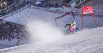 Rasante Abfahrt beim Skiweltcup in Sölden