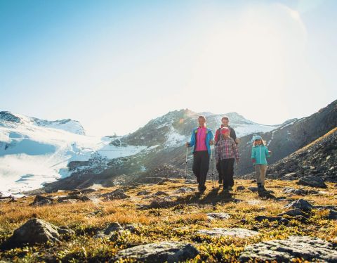 Op de talrijke wandelpaden rondom Sölden kunt u droomlandschappen en adembenemende natuur ontdekken.