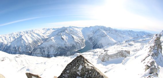 Aussicht vom Hintertuxer Gletscher im Zillertal