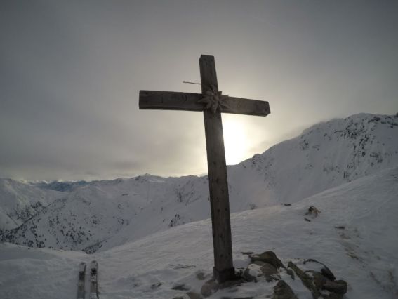 Das Gipfelkreuz des Sonntagsköpfl