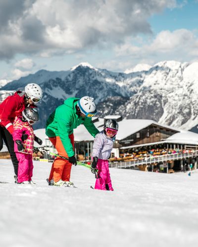 Skifahren-mit-Familie-Bewegungsberg-Golm-Montafon-Christoph-Schoech (2)