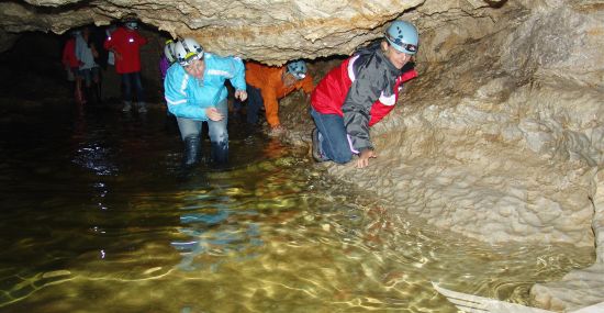 Geführte Höhlentour - Durch Höhlen zu verborgenen Wassern