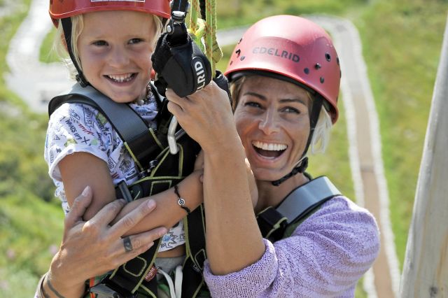 Spaß für die ganze Familie beim FlyingFox am Spieljoch