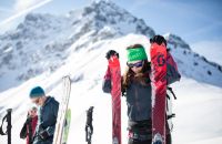 Kurze Pause bei der Skitour am Kitzbüheler Horn